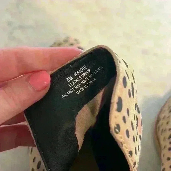 Dolce Vita Leopard Print Kaidie Booties Size 8 - Picture 3 of 7